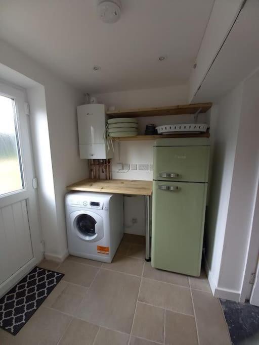 Cosy 2 Bed Cottage Between Snowdonia And The Sea Llandegai Buitenkant foto