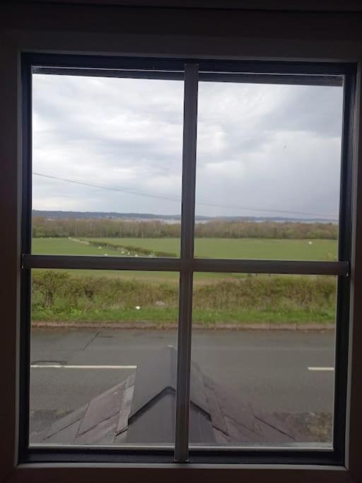Cosy 2 Bed Cottage Between Snowdonia And The Sea Llandegai Buitenkant foto